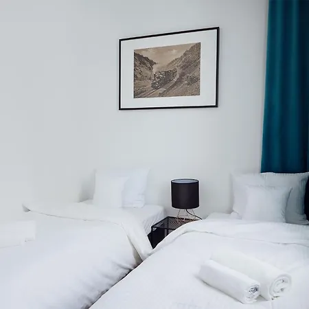 Stary Hostel&hotel Services *