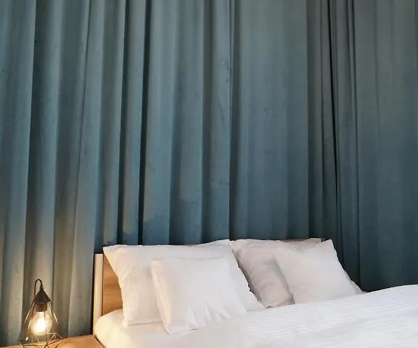 Stary & Services 酒店